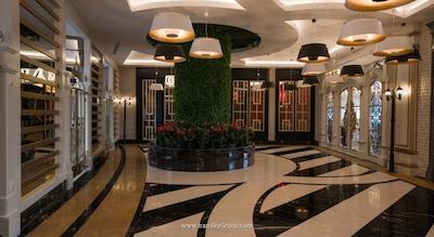 ادلیا الیت لارا