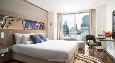 نیووتل بانکوک سوخومویت 20