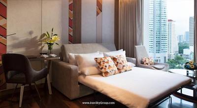 نیووتل بانکوک سوخومویت 20