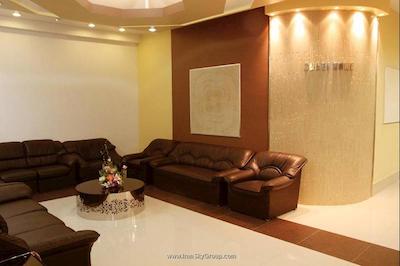 شادی هوم اند رزیدنت