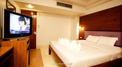 دی اند دی این