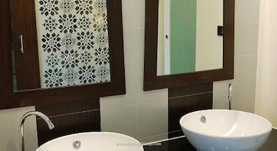 دی اند دی این