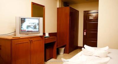 دی اند دی این