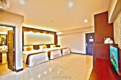 شاتو د سوخومویت