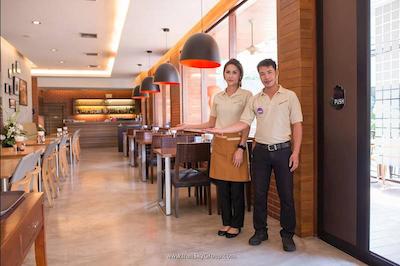 داینستی این گرند