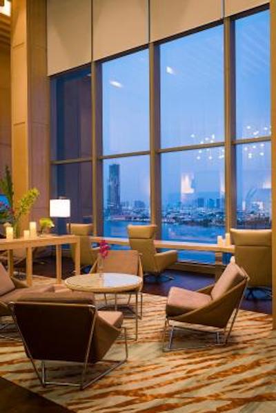 آوانی ریورساید بانکوک هتل