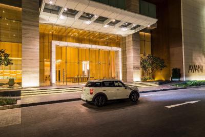 آوانی ریورساید بانکوک هتل