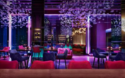 آوانی ریورساید بانکوک هتل