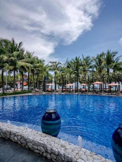 ای-وان نیو وینگ هتل