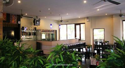 رویال تایکون پلیس هتل