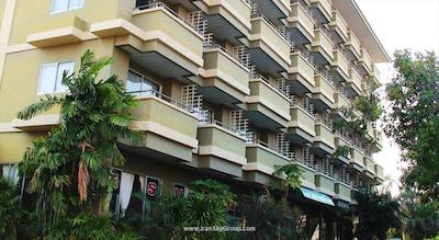 رویال تایکون پلیس هتل