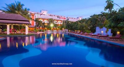 ایستینی ریزورت اند اسپا