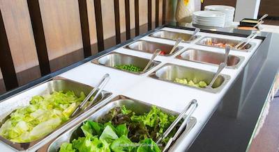 ایستینی ریزورت اند اسپا