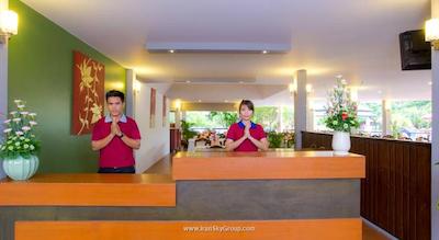 ایستینی ریزورت اند اسپا