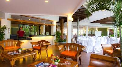 ایستینی ریزورت اند اسپا