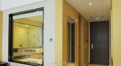 هتلز اند پریفرنس هوالینگ تفلیس