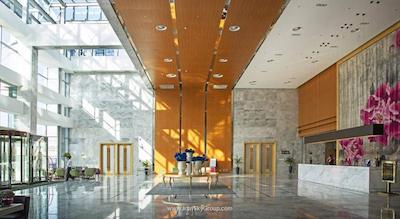 هتلز اند پریفرنس هوالینگ تفلیس