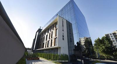 ایوریا این هتل