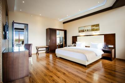 اورین تفلیس