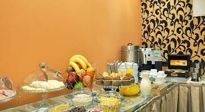 هتل ات مترو