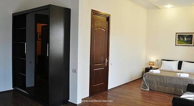 هتل ات مترو