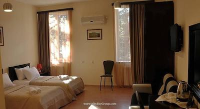 هتل ات مترو