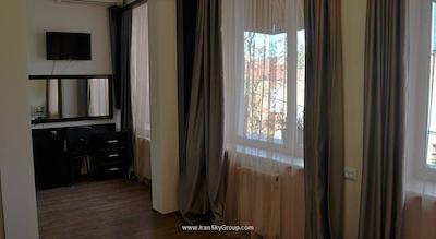 هتل ات مترو