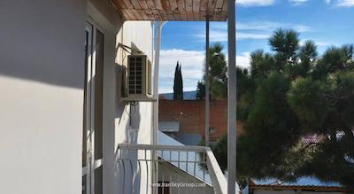 هتل ات مترو