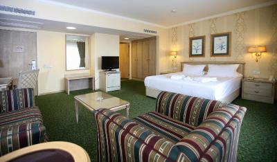 نوا پالاس هتل