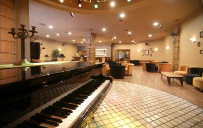 نوا پالاس هتل