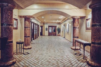 نوا پالاس هتل