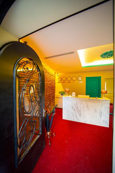 سیتی این تفلیس هتل