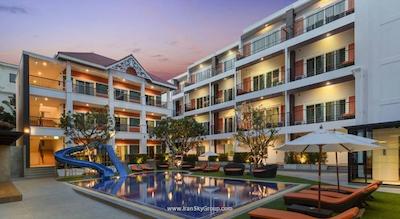 اف‌ اکس هتل پاتایا