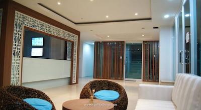 اف‌ اکس هتل پاتایا