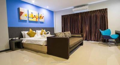 اف‌ اکس هتل پاتایا