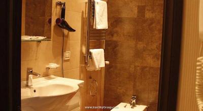 ایروان هاستل