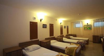 ایروان هاستل