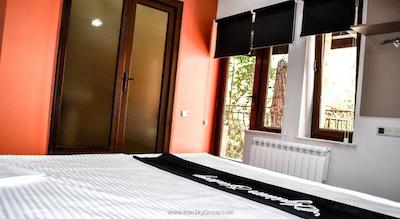 الیسیوم گالری هتل