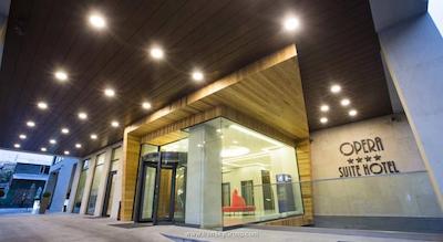 اپرا سوئیت هتل