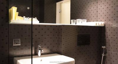 نوا هتل ایروان