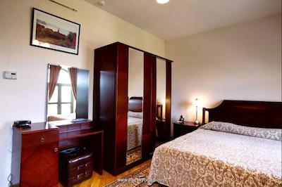 لاتار هتل کمپلکس