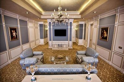 مولتی گرند هتل