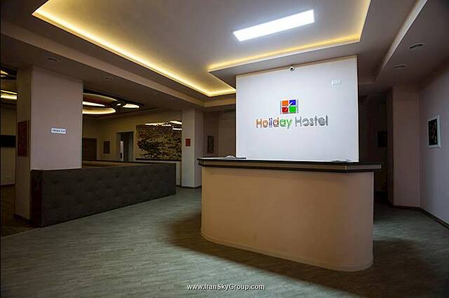 هالیدی هتل اند هاستل بای پیکنیک