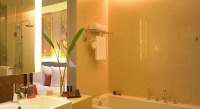 پولمن بانکوک کینگ پاور