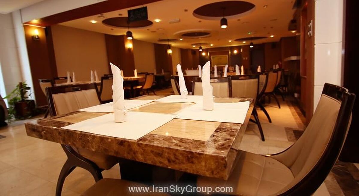 اویو 482 سان اند سندز دانتون