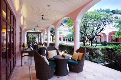 سنتارا گرند بیچ ریزورت پوکت