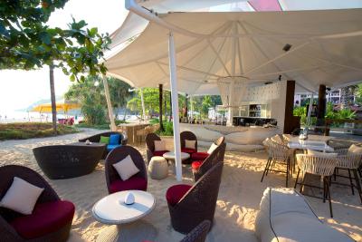 سنتارا گرند بیچ ریزورت پوکت