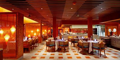 سنتارا گرند بیچ ریزورت پوکت