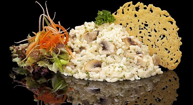 لندمارک گرند دیره