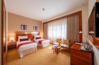 لندمارک گرند دیره